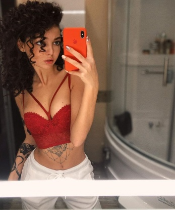 Ангелина, 22 года